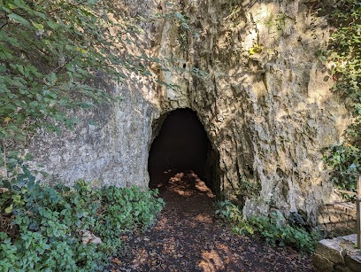 Giants Cave